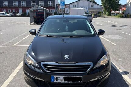 Peugeot 308 159.000 km 6.499 &euro; Struckum 25821