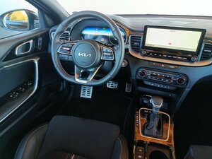 Kia PROCEED 1.5T 140 DCT GTL TEC 18Z LEDER GT-Line 7.403 km 27.990 &euro; Höhenkirchen-Siegertsbrun 85635