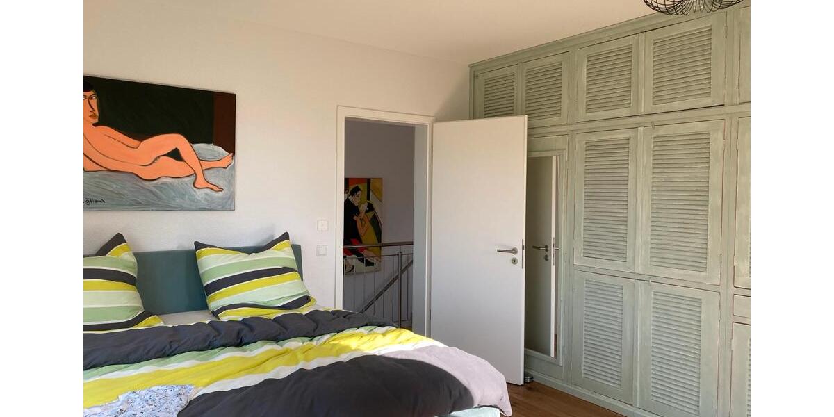 Einfamilienhaus Reutlingen Orschel-Hagen - 4 Zimmer, 140 m&sup2;, 2.900&euro; | Angebot:24708331