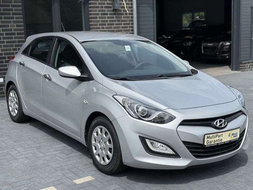 i30