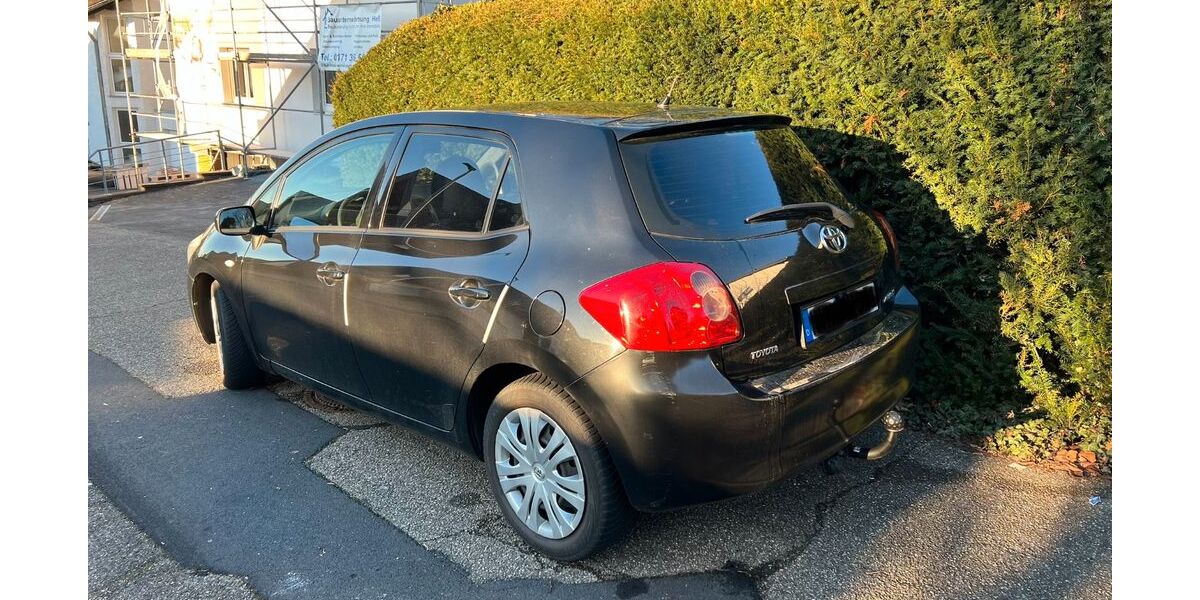 Toyota Auris 163.310 km 4.150 &euro; Vallendar 56179