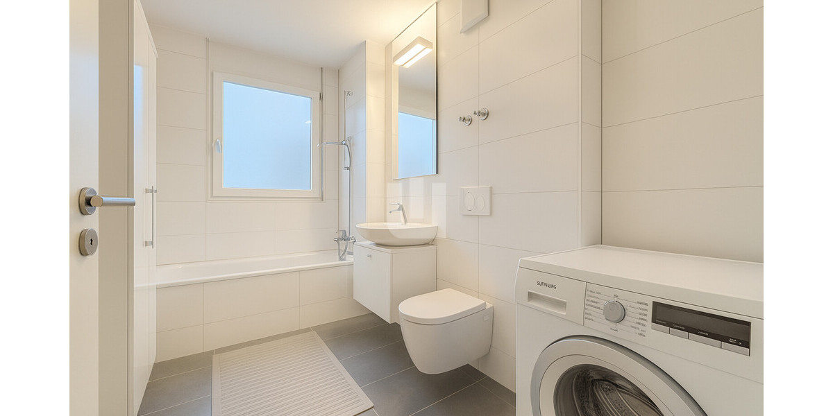 WINDISCH IMMOBILIEN - Neuwertige 3-Zimmer Wohnung mit EBK und Balkon zentral in Gröbenzell 3 zimmer