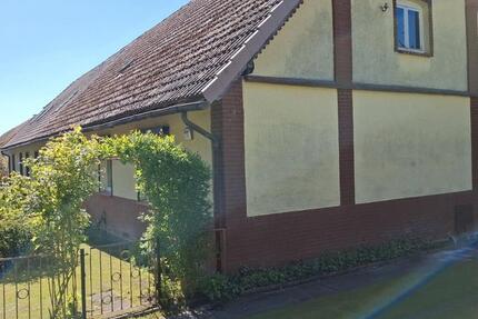 Haus Stavenhagen - 4 Zimmer, 90 m&sup2;, 95.000&euro; | Angebot:27186696