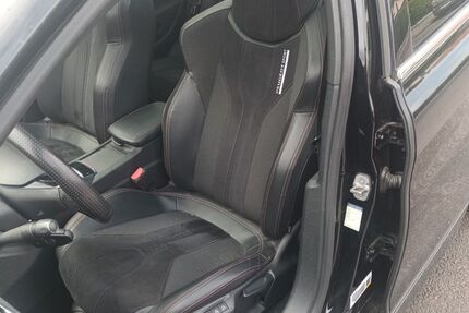 Peugeot 308 99.000 km 12.300 &euro; Gotha 99867