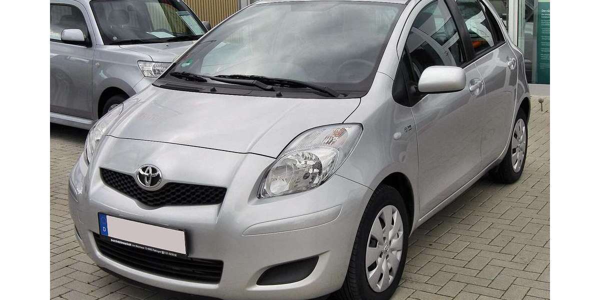 Toyota Yaris 87.847 km 3.800 &euro; Penkun 17328