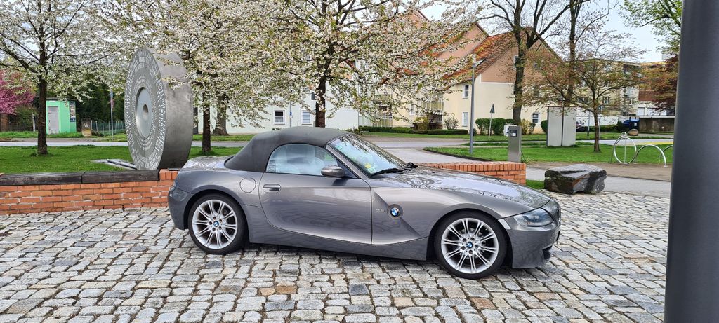 BMW Z4 177.777 km 12.600 &euro; Braunschweig 38110
