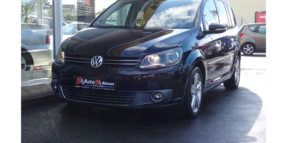 VW Touran 143.000 km 9.980 &euro; Nürnberg 90431
