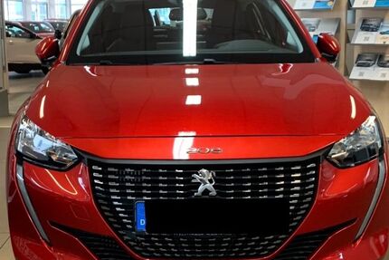 Peugeot 208 36.670 km 15.490 &euro; Pfullingen 72793