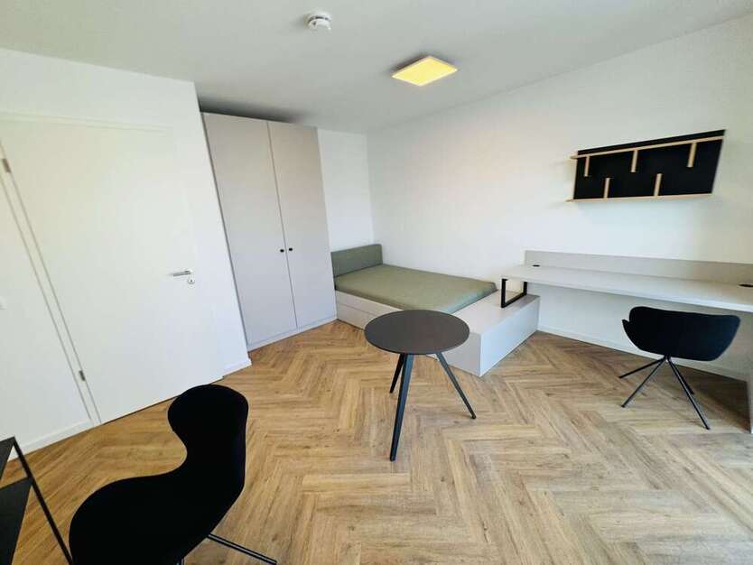 Wohnung zum Mieten in Berlin 636,85 € 27.09 m²