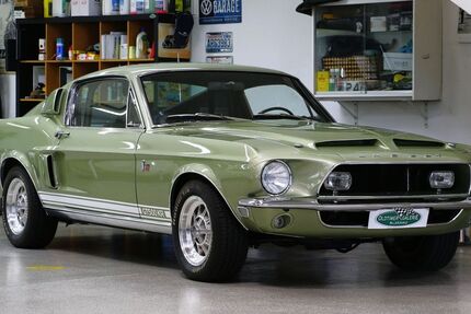 Ford Mustang 36.000 km 229.000 € Alzenau 63755