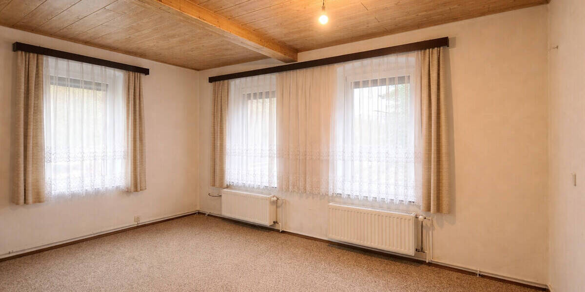 Mehrfamilienhaus, Wohnhaus Dresden Naußlitz - 6 Zimmer, 153 m&sup2;, 285.000&euro; | Angebot:26309047