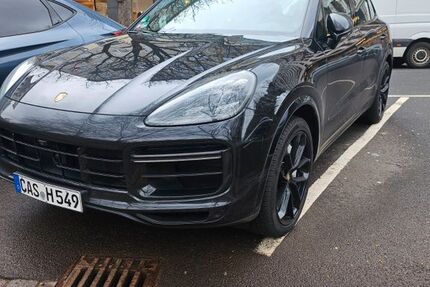Porsche Cayenne 146.000 km 53.300 &euro; DÜSSELDORF 40210