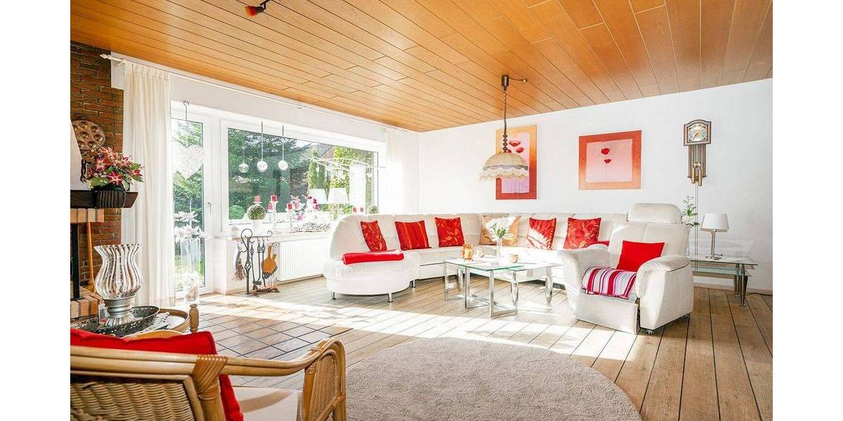 Einfamilienhaus Esens - 6 Zimmer, 180 m&sup2;, 449.000&euro; | Angebot:26202125