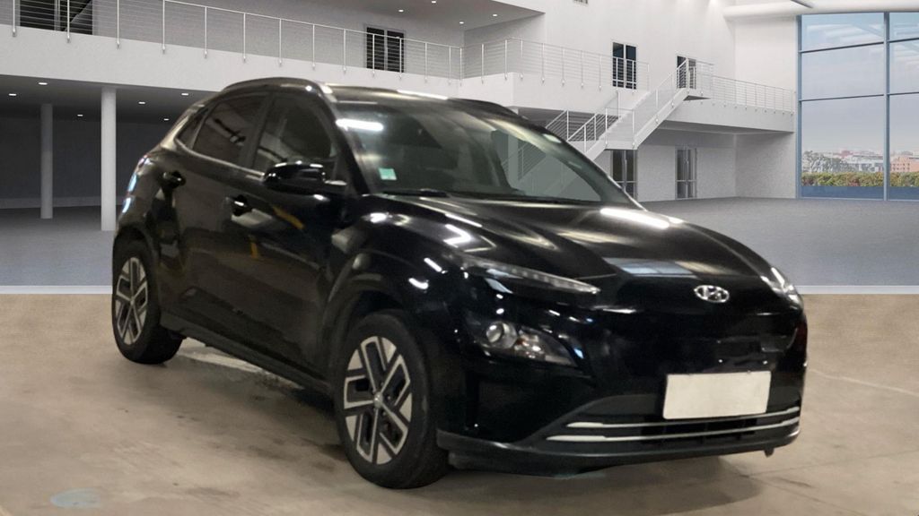 Hyundai KONA Elektro 26.000 km 17.990 &euro; Neubrandenburg 17036