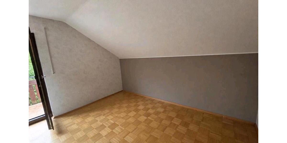 Etagenwohnung Immenhausen - 2 Zimmer, 70 m&sup2;, 600&euro; | Angebot:26238016