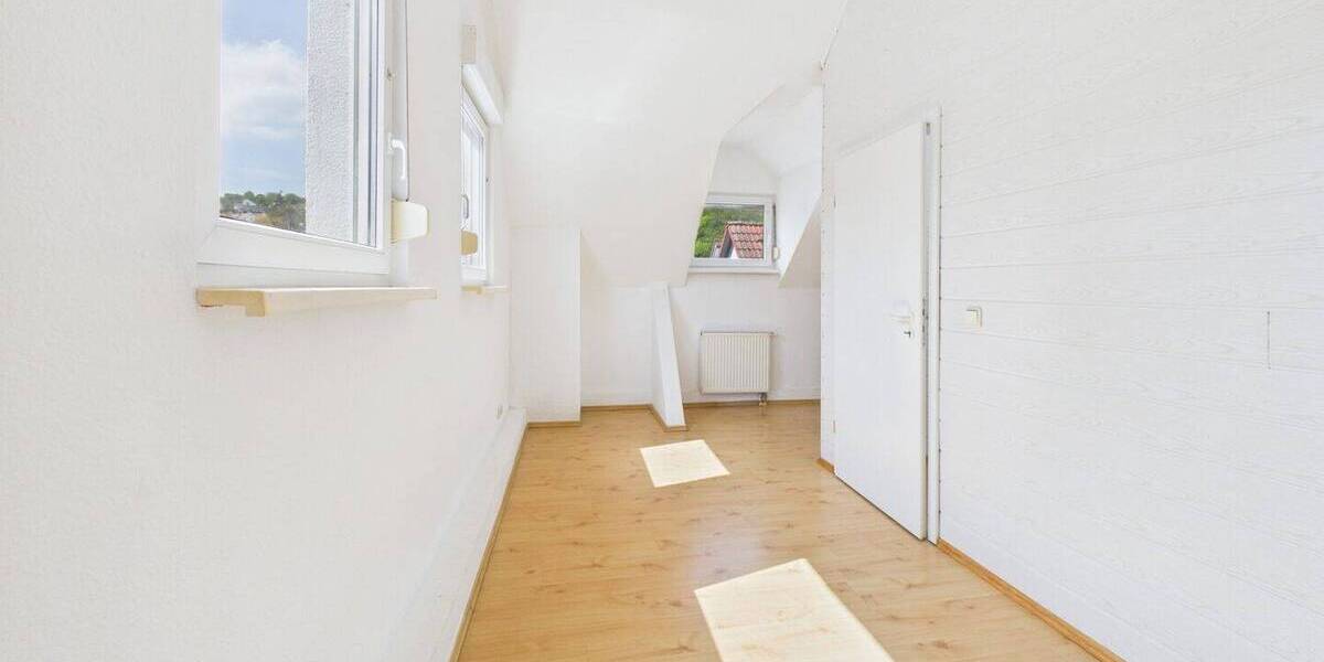Terrassenwohnung Mainz Laubenheim - 5 Zimmer, 99 m&sup2;, 410.000&euro; | Angebot:26245866