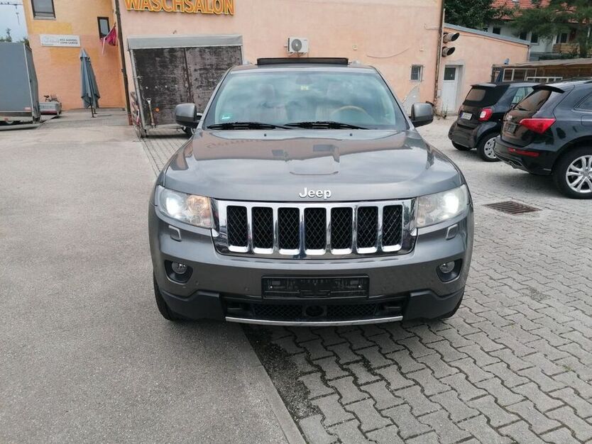 Grand Cherokee