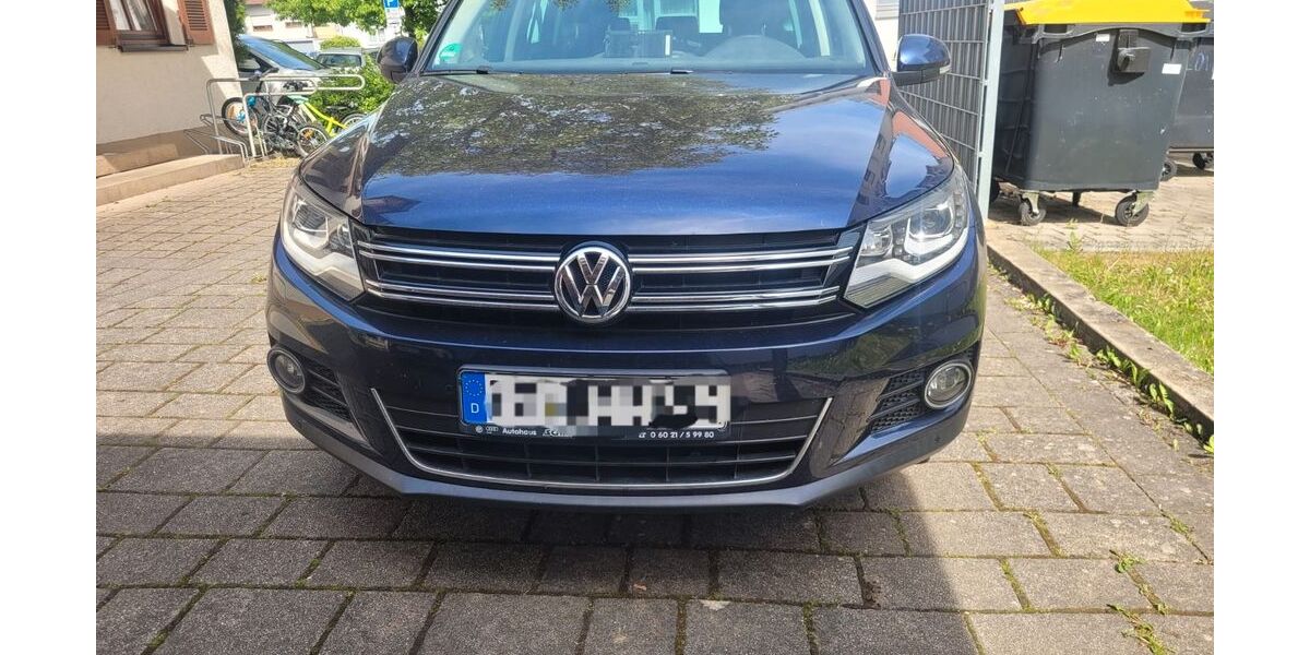 VW Tiguan 75.000 km 13.999 &euro; Wolfschlugen 72649