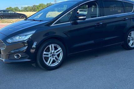 Ford S-Max 190.000 km 9.499 &euro; Rutesheim 71277