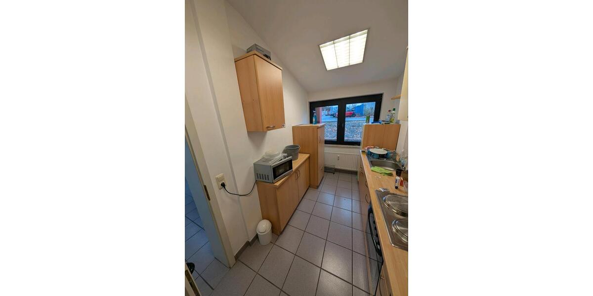 Gewerbeobjekt Hallstadt - 2.200&euro; | Angebot:25884374