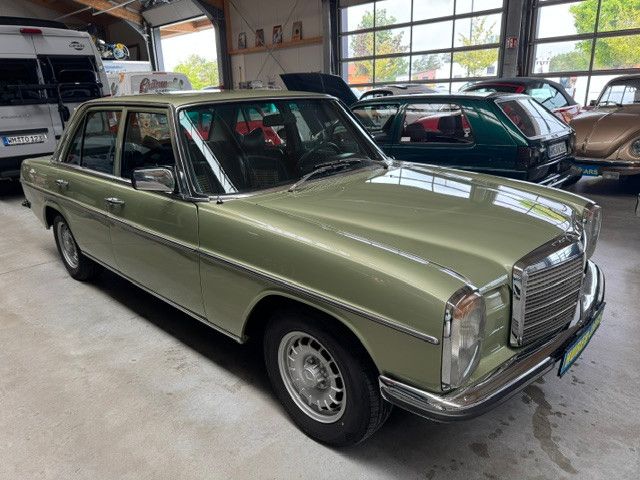 Mercedes-Benz 230 88.000 km 15.990 &euro; Oderding 82398