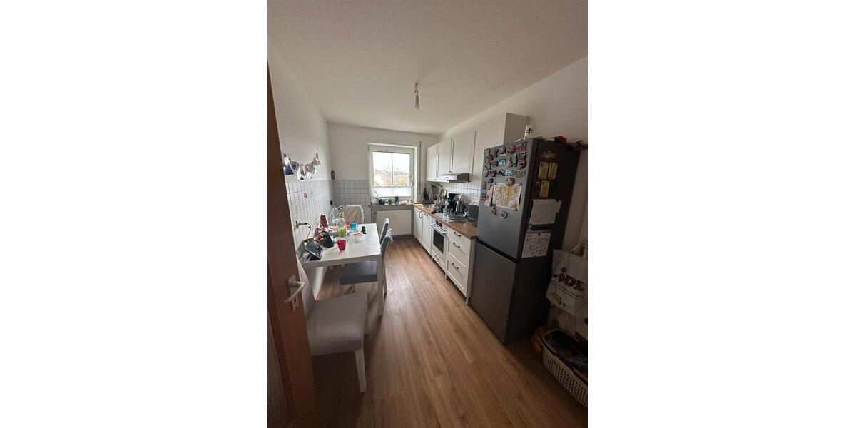 Etagenwohnung Roding - 3 Zimmer, 74 m&sup2;, 910&euro; | Angebot:26300689