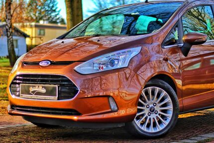 Ford B-Max 131.000 km 4.999 € Berlin 12309