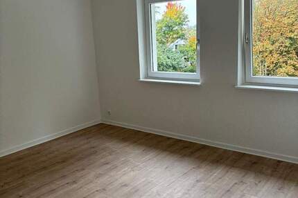 Erstbezug nach Sanierung - Charmante Wohnung in ruhiger grüner Lage von Elmshorn HHS 6 1 zimmer