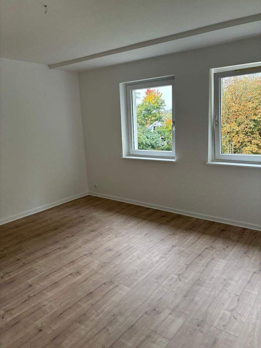 Erstbezug nach Sanierung - Charmante Wohnung in ruhiger grüner Lage von Elmshorn HHS 6 1 zimmer