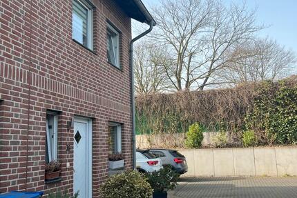 Haus Moers Schwafheim - 5 Zimmer, 114 m&sup2;, 435.000&euro; | Angebot:25483488