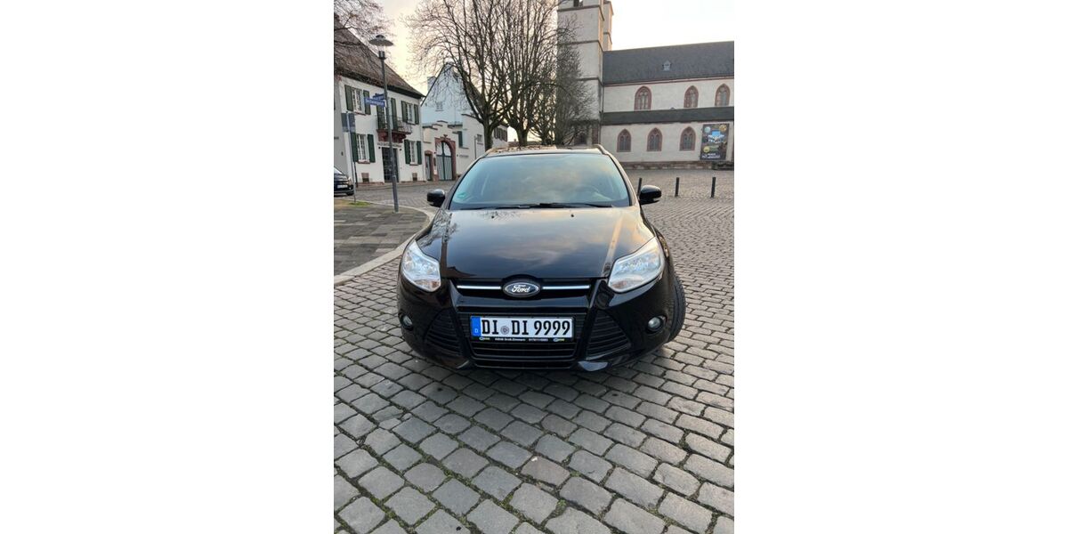 Ford Focus 142.558 km 5.300 &euro; Bürstadt 68642