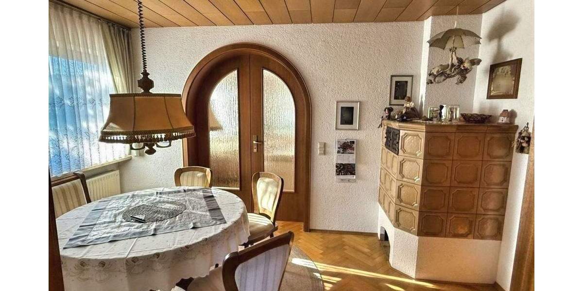 Einfamilienhaus Meßkirch - 7 Zimmer, 162 m&sup2;, 498.000&euro; | Angebot:25670914
