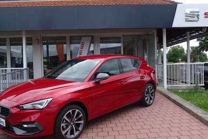 Seat Leon 14.300 km 30.590 &euro; Pfatter 93102