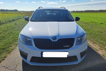 Skoda Octavia 205.000 km 11.500 € Hillerse 38543