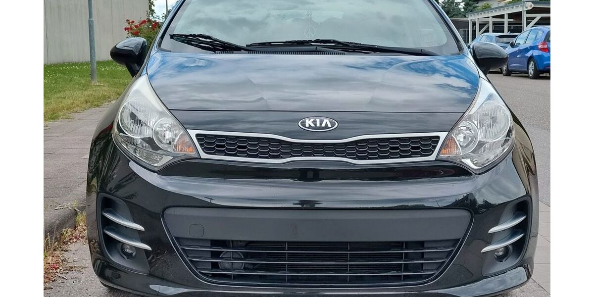Kia Rio 81.000 km 7.900 &euro; Frankenthal 67227