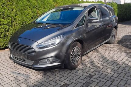 Ford S-Max 239.000 km 9.400 € Dortmund 44339