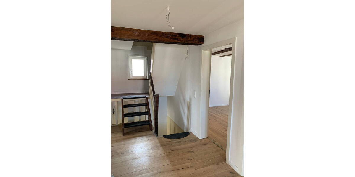 Einfamilienhaus Grünberg - 5 Zimmer, 130 m&sup2;, 419.000&euro; | Angebot:25996829