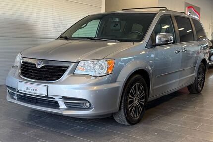 Lancia Voyager