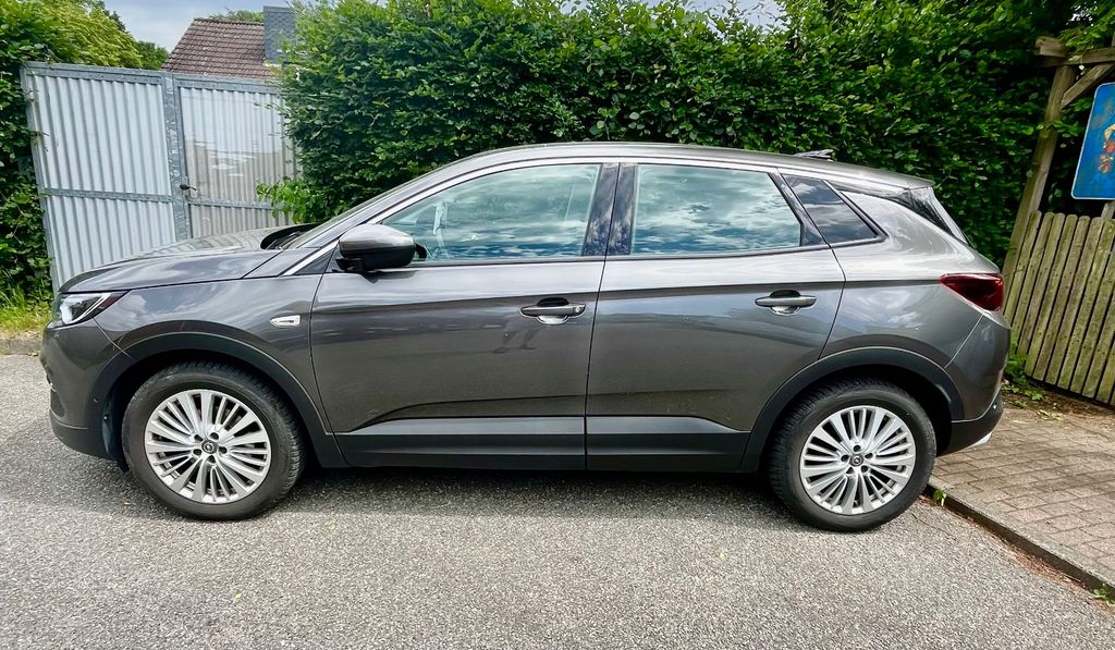 Opel Grandland (X) 62.000 km 13.700 &euro; Kiel 24145