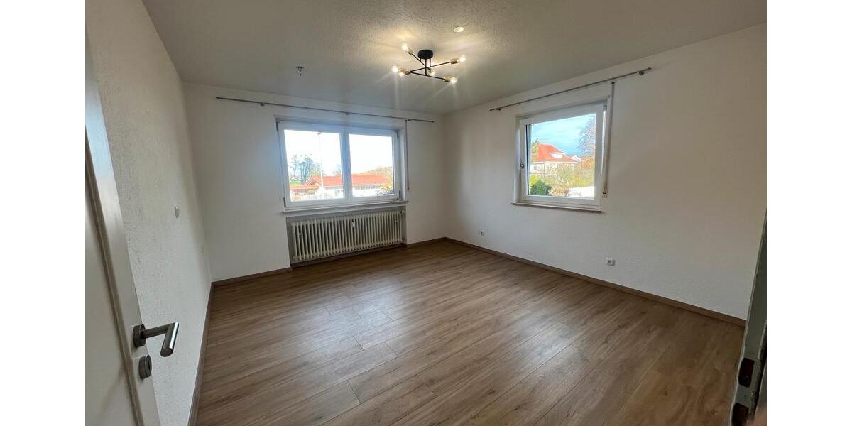 Etagenwohnung Denklingen - 3 Zimmer, 86 m&sup2;, 940&euro; | Angebot:26413823