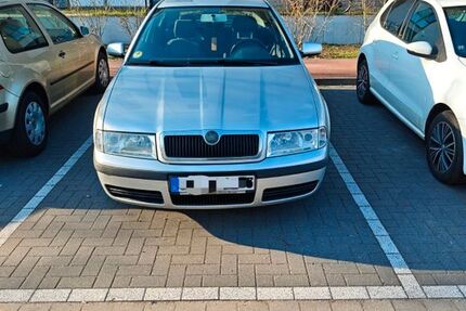 Skoda Octavia 202.000 km 2.500 &euro; Kaltenkirchen 24568