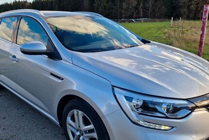 Renault Megane 60.307 km 14.900 &euro; Welden 86465