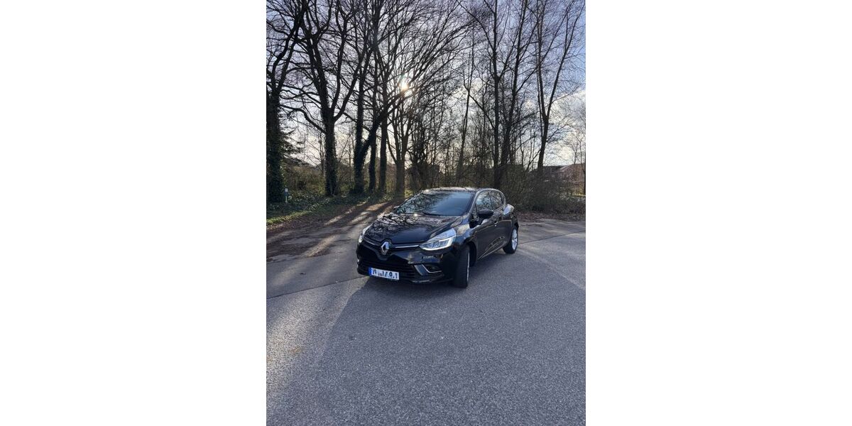 Renault Clio 115.627 km 8.500 &euro; Nordhorn 48529