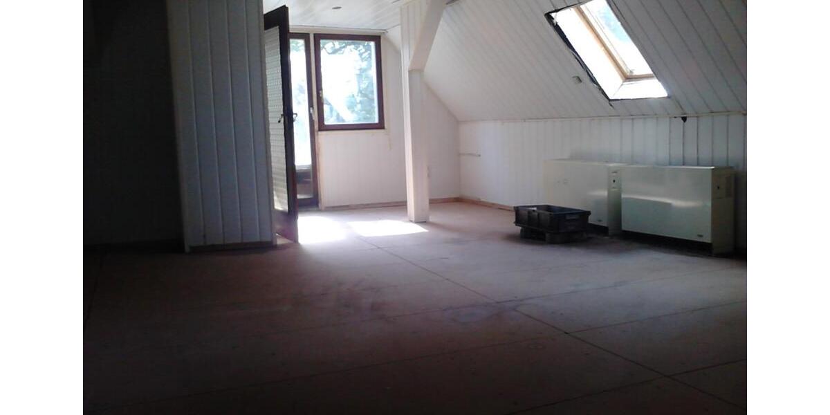 Einfamilienhaus Bad Liebenwerda - 7 Zimmer, 172 m&sup2;, 150.000&euro; | Angebot:26040330