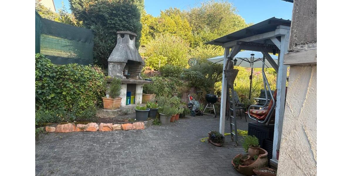 Einfamilienhaus Sulzbach (Saar) - 6 Zimmer, 174 m&sup2;, 210.000&euro; | Angebot:27117403