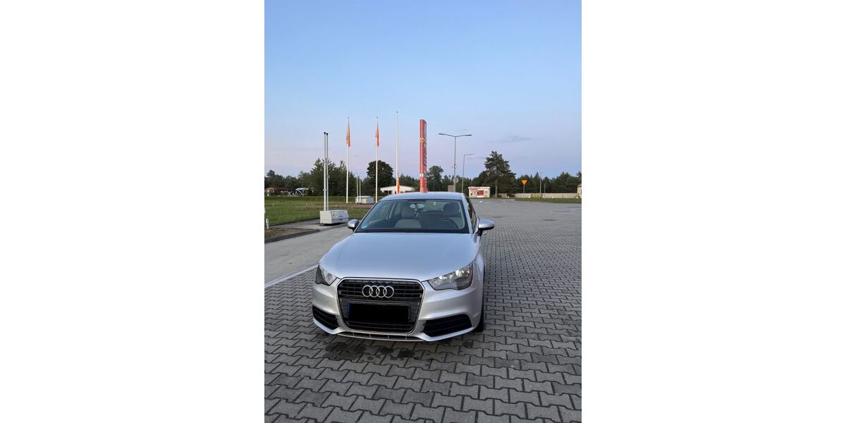 Audi A1 112.124 km 10.000 € Teichland 03185