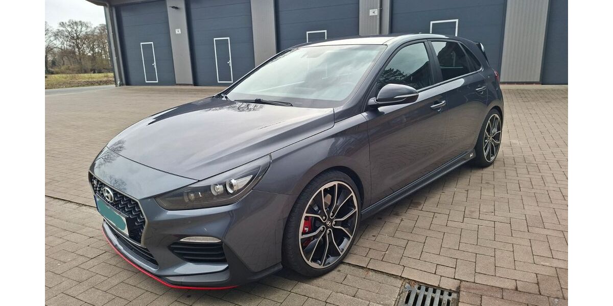 Hyundai i30 80.600 km 21.999 &euro; Hude 27798