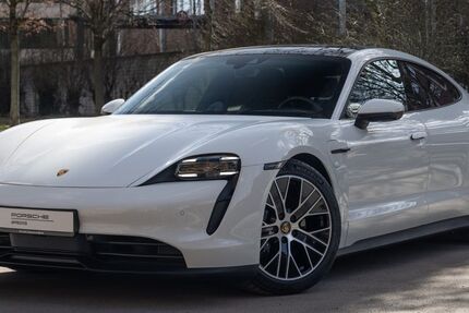 Porsche Taycan 4.304 km 75.630 &euro; Berlin 10587