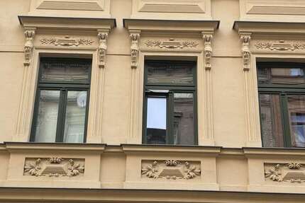 Wohnung zum Kaufen in Halle (Saale) 160.000 € 77 m² 3 zimmer