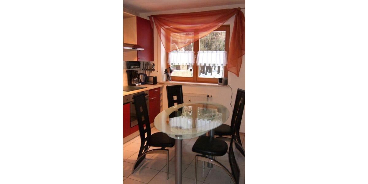 Erdgeschoßwohnung Feuchtwangen - 3 Zimmer, 61 m&sup2;, 150.000&euro; | Angebot:25995064